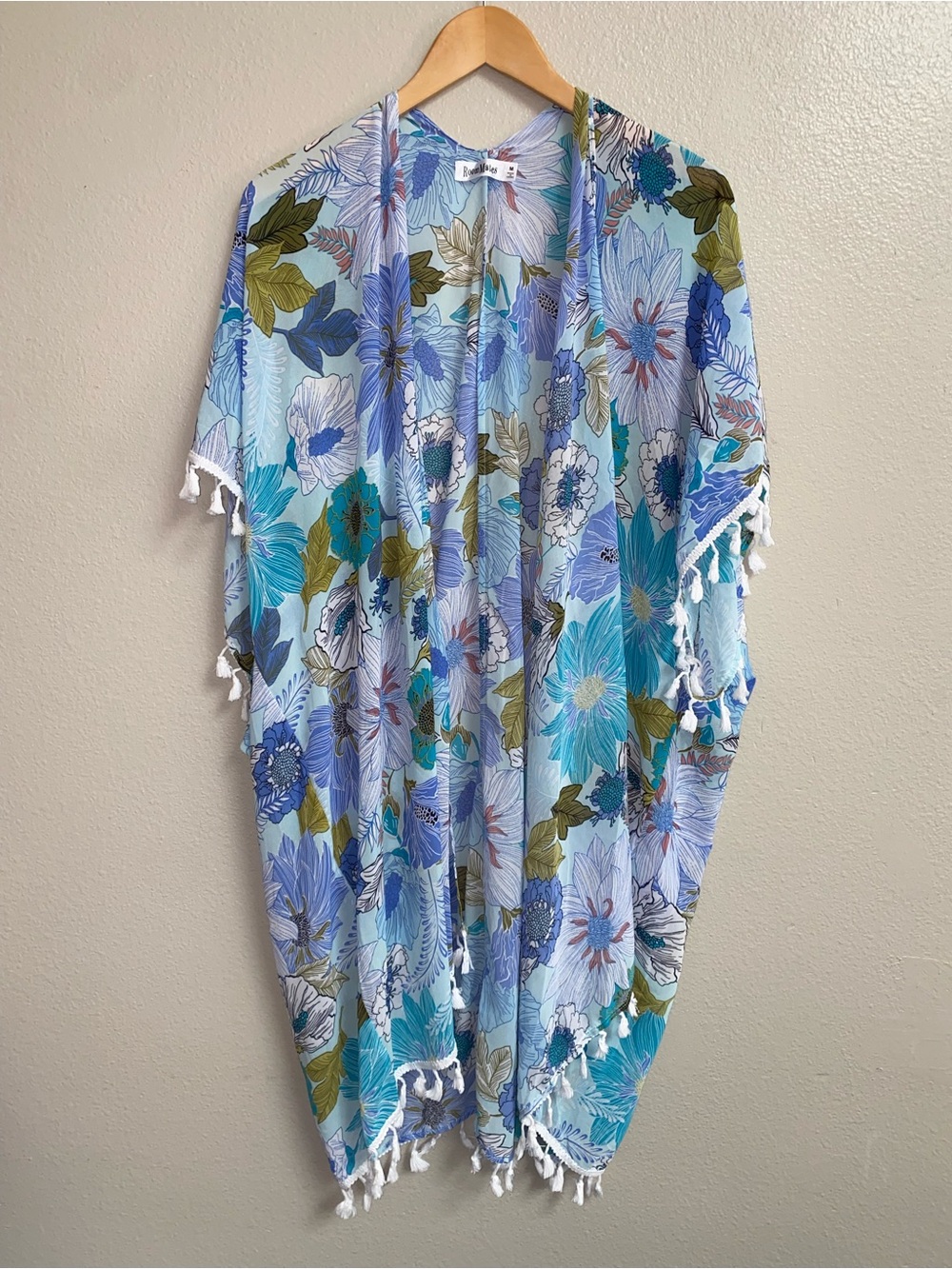 Roommates Boho Blue Floral Tassel Kimono Size M